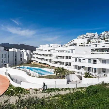 Daire Ultimate - Modern Comfort And Views In Oceana Gardens, *
