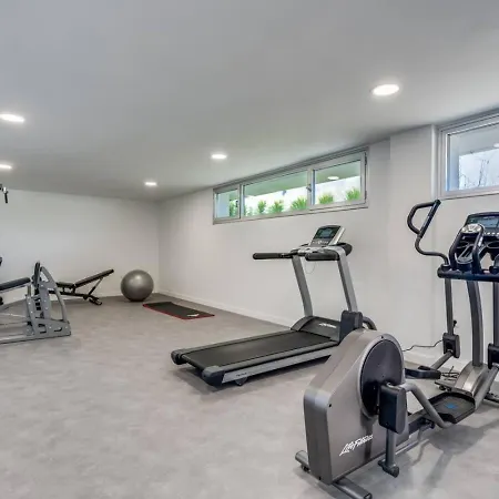 公寓 Ultimate - Modern Comfort And Views In Oceana Gardens, 埃斯特波纳