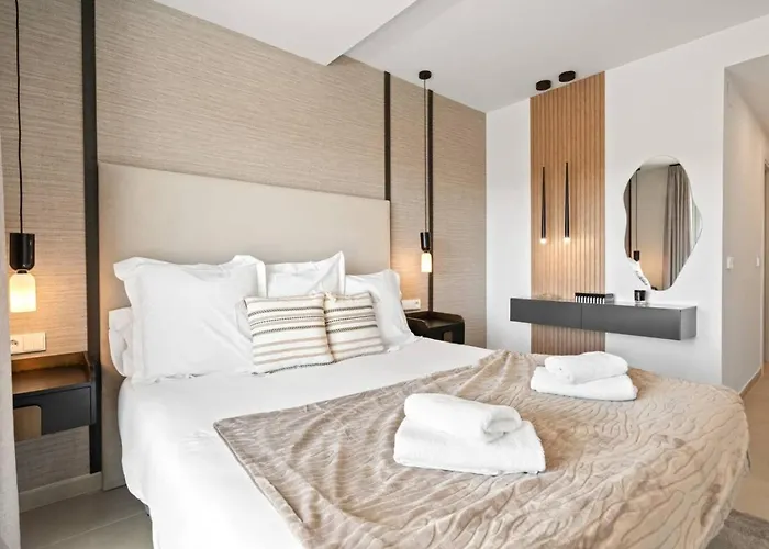 Apartment Ultimate - Modern Comfort And Views In Oceana Gardens, Estepona